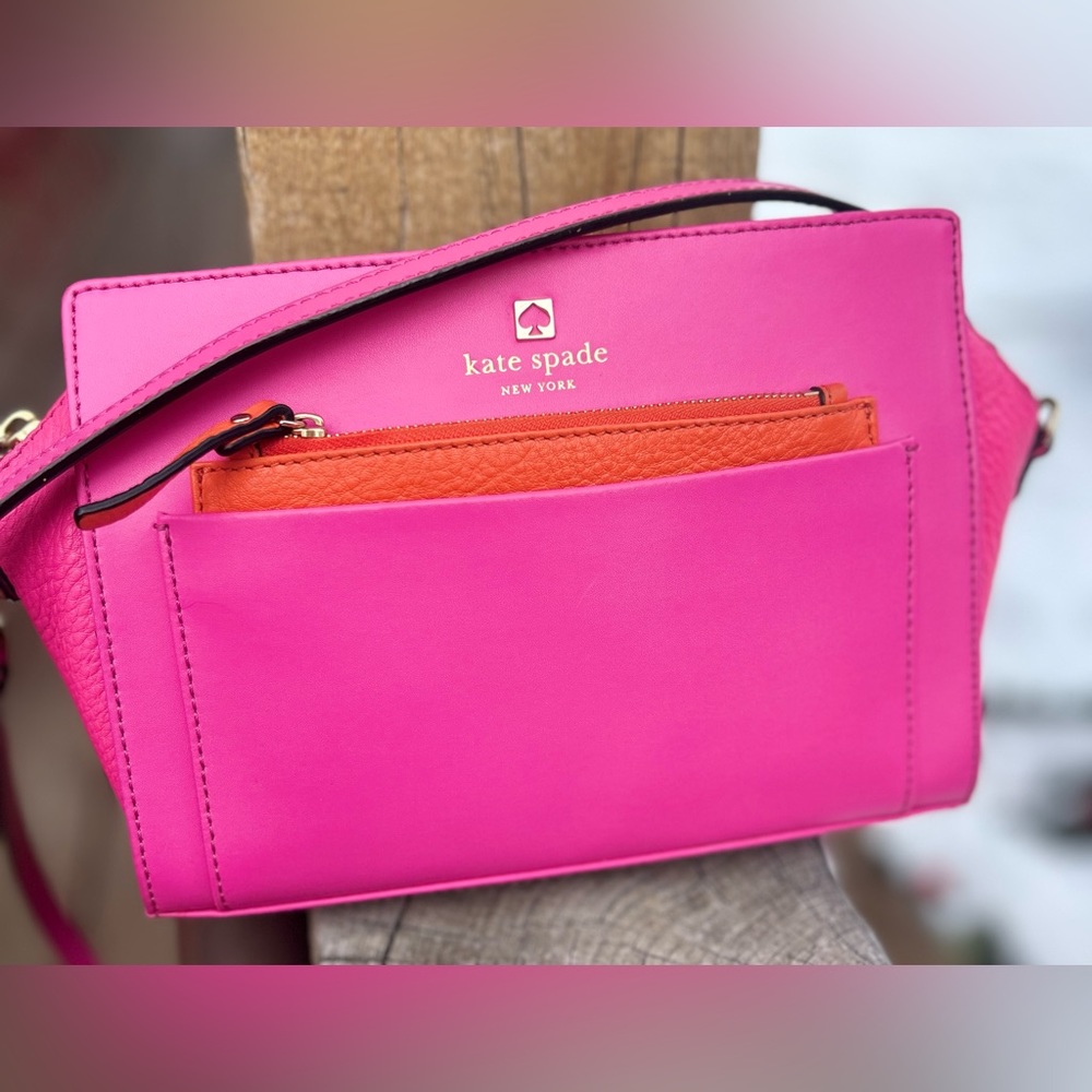 *SOLD* KATE SPADE ♠️ Adelia Hadley Street Pink Leather Crossbody Bag
